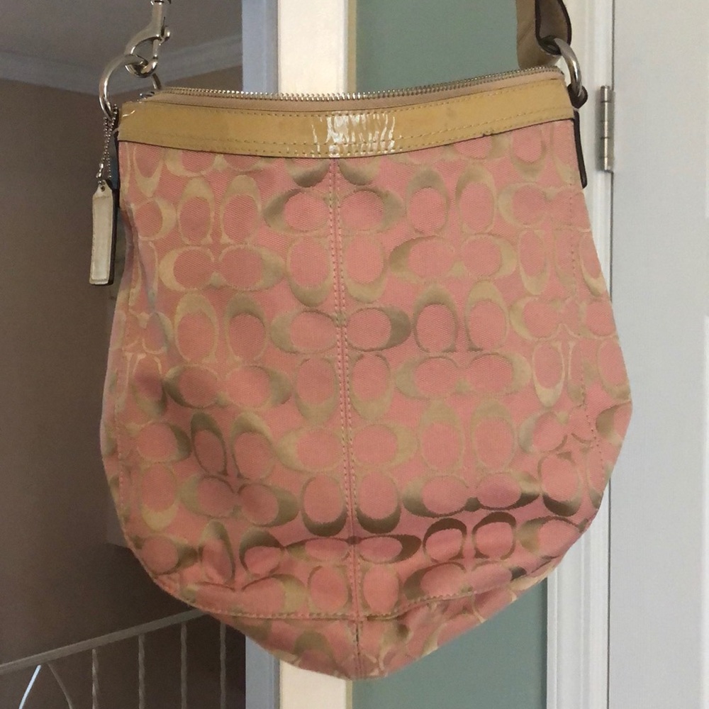 Coach Bag!  Super pretty for Spring! - Picture 3 of 8
